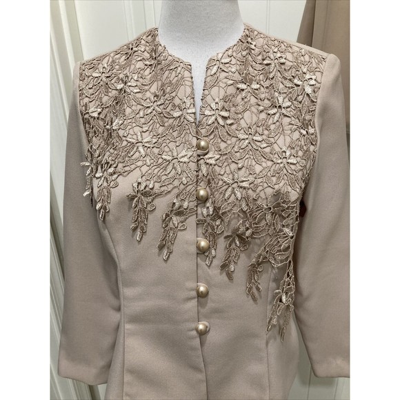 Special Occasion Skirt Suit Serbia Beige SZ 10P Lace Poly Crepe Poly - Picture 2 of 12